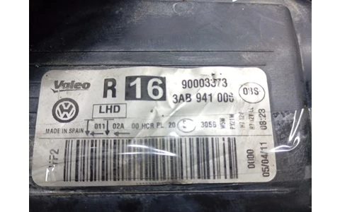 Far dreapta 3AB941006 Volkswagen Passat B7 (2010 - 2015) - imagine 3