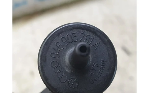 Conducta vacuum 046905291a Volkswagen Touareg 1 (7L) (2002 - 2007) - imagine 2