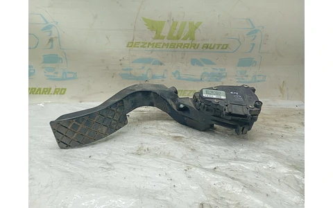 Pedala acceleratie 8D1721523f Volkswagen Passat B5.5 (facelift) (2000 - 2005) - imagine 2