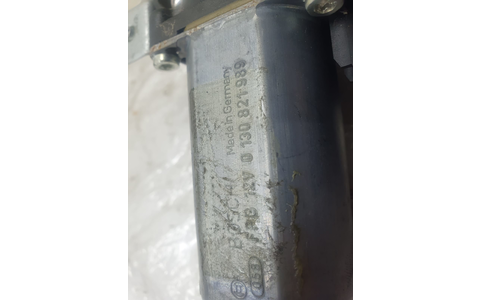 Motoras geam dreapta fata 0130821989 Opel Astra H (2004 - 2007) - imagine 3