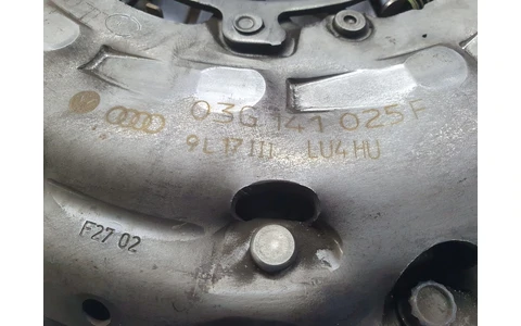 Kit ambreiaj volanta cu masa dubla 03g141025f Volkswagen Passat CC 1 (2008 - 2012) - imagine 3