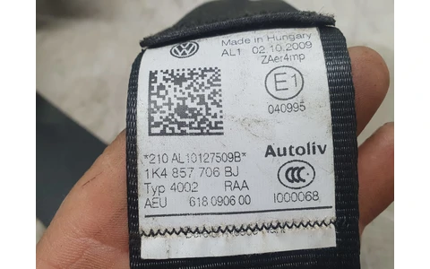 Centura siguranta dreapta fata 1k4857706BJ Volkswagen Golf 6 (2008 - 2015) - imagine 3