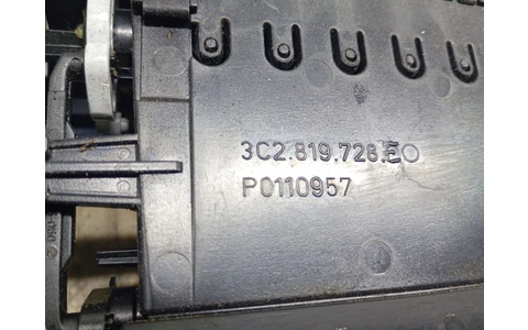Grila ventilatie bord 1K0199282 Volkswagen Passat CC 1 (2008 - 2012) - imagine 3