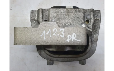 Suport motor 5q0199262de Skoda Octavia 3 (facelift) (2017 - 2020) - imagine 3