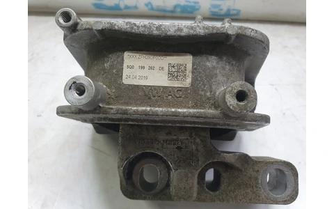 Suport motor 5q0199262de Skoda Octavia 3 (facelift) (2017 - 2020) - imagine 2