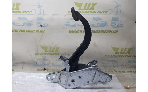 Pedala ambreiaj Opel Astra H (2004 - 2007) - imagine 2