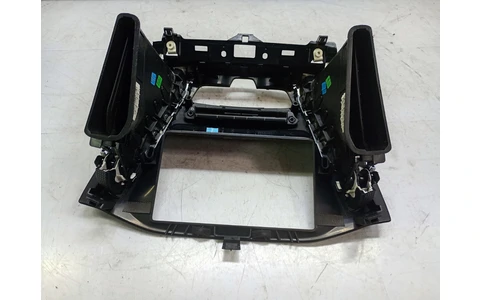 Grila ventilatie F1eb-18835-n Ford Focus 3 (facelift) (2014 - 2020) - imagine 2