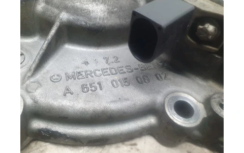 Capac distributie A6510150802 Mercedes Benz C-Class W204/S204 (2007 - 2012) - imagine 2