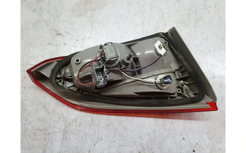 Stop dreapta haion f1eb-13a602-ba Ford Focus 3 (facelift) (2014 - 2020) - imagine 2