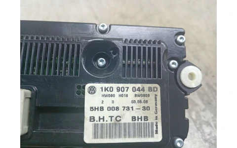 Panou clima ac 1k0907044BD Volkswagen Golf 5 (2003 - 2009) - imagine 3