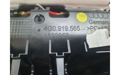 Consola centrala 4g0919565 Audi A6 4G/C7 (2010 - 2014) - imagine 5