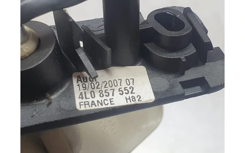 Parasolar dreapta 4L0857552 Audi Q7 4L (2005 - 2009) - imagine 2