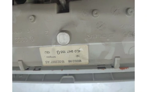 Plafoniera 4l0947135g Audi Q7 4L (2005 - 2009) - imagine 3