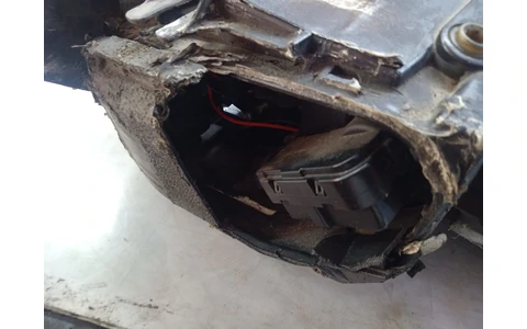 Far stanga Audi Q7 4L (2005 - 2009) - imagine 2