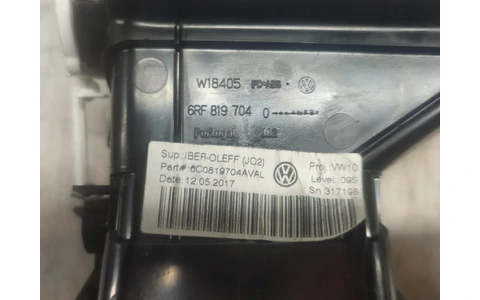 Grila ventilatie bord 6rf819704 Volkswagen Polo 5 (6R) (facelift) (2014 - 2018) - imagine 3