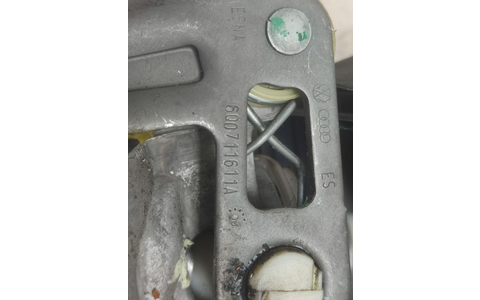 Timonerie manuala 5 trepte 6q0711049cj Seat Ibiza 4 (6J) (2008 - 2012) - imagine 3