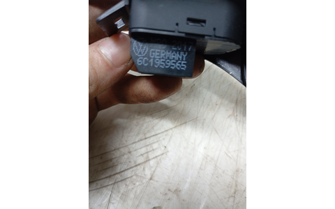 Buton reglaj faruri 601959565 Volkswagen Polo 5 (6R) (2009 - 2015) - imagine 3