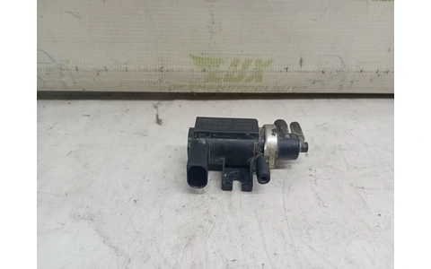 Electrovalva vacuum 1J0906627 Volkswagen Passat B5.5 (facelift) (2000 - 2005) - imagine 3