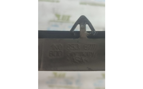 Grila bara fata 1k0853677 Volkswagen Golf 5 (2003 - 2009) - imagine 3