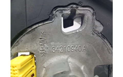 Volan in 3 spite cu comenzi 34210939A Opel Astra K (2015 - 2020) - imagine 2