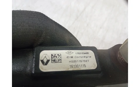 Rampa injectoare 175215346R Dacia Logan 2 (2013 - 2016) - imagine 3