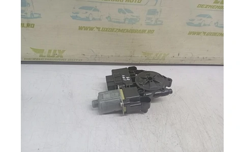 Motoras geam dreapta spate 5Q0959812A Seat Leon 3 (5F) (2012 - 2016) - imagine 2