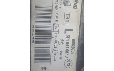Far stanga 5f1941007a Seat Leon 3 (5F) (2012 - 2016) - imagine 3