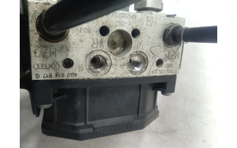 Pompa ABS 4b0614517 Volkswagen Passat B5.5 (facelift) (2000 - 2005) - imagine 2
