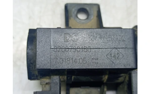 Electrovalva vacuum 82007982007901800180 Dacia Duster 1 (facelift) (2013 - 2017) - imagine 2