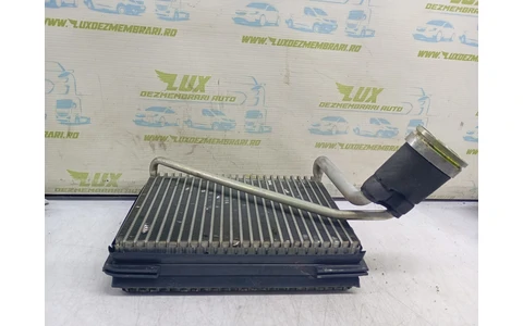 Radiator clima bord 8D1820103D Volkswagen Passat B5 (1996 - 2000) - imagine 2