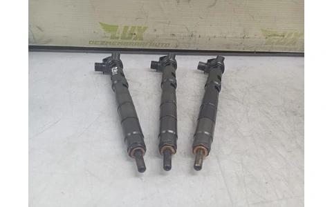 Injector 03P130277-V400 ( Skoda Roomster 1 (5J) (facelift) (2010 - 2015) - imagine 4