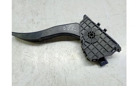 Pedala acceleratie 9f836 Ford Mondeo MK5 (2014 - 2020) - imagine 5