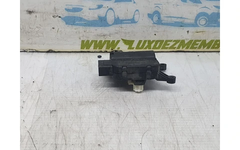 Motoras clapeta mixaj aer 0132801345 Volkswagen Golf 5 (2003 - 2009) - imagine 2