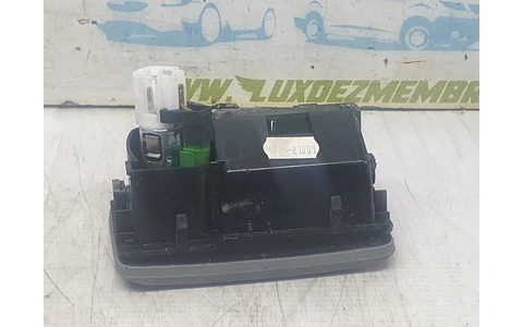 Scrumiera 1u0857962 Skoda Octavia 1 (facelift) (2000 - 2010) - imagine 2