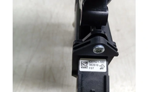 Motoras geam stanga fata C46106-100 Opel Astra K (2015 - 2020) - imagine 3