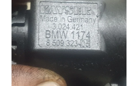 Electrovalva vacuum 8509323 05 BMW Seria 5 F11 (2009 - 2013) - imagine 3