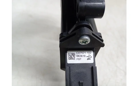 Motoras geam dreapta fata C46108-100C46108-100 Opel Astra K (2015 - 2020) - imagine 2
