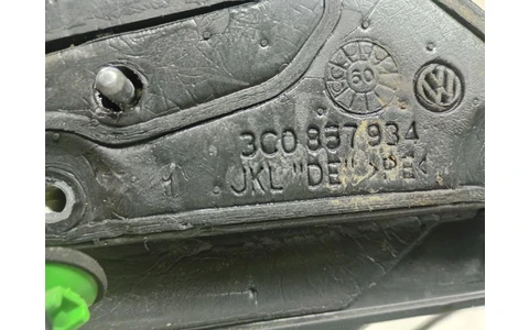 Volan in 3 spite 8E0419091K Audi A4 B6 (2000 - 2005) - imagine 2
