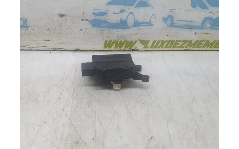 Motoras clapeta mixaj aer 0132801345 Volkswagen Golf 5 (2003 - 2009) - imagine 2