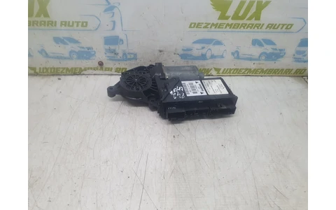 Motoras geam dreapta spate 8E0959802A Audi A4 B6 (2000 - 2005) - imagine 2