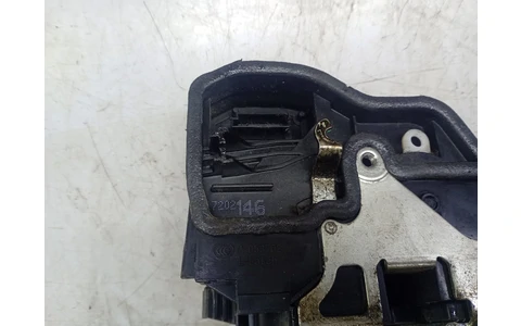 Broasca dreapta fata a053702 BMW Seria 3 E90 (2004 - 2010) - imagine 3