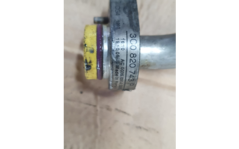 Conducta clima ac 3c0820743P Volkswagen Passat B6 (2005 - 2010) - imagine 3