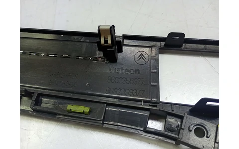 Grila ventilatie 9682359677 Citroen C5 2 (2008 - 2017) - imagine 2