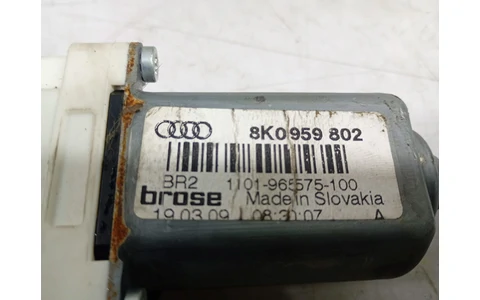 Motoras geam dreapta fata 8K0959802 Audi A4 B8/8K (2007 - 2011) - imagine 3