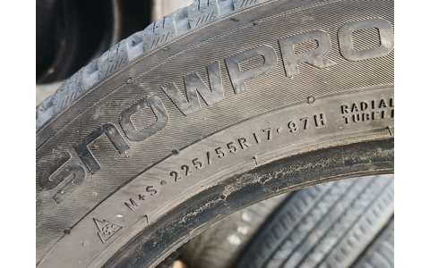 Anvelopa 225/55/R17 Nokian Iarna Audi A4 B8/8K (2007 - 2011) - imagine 3