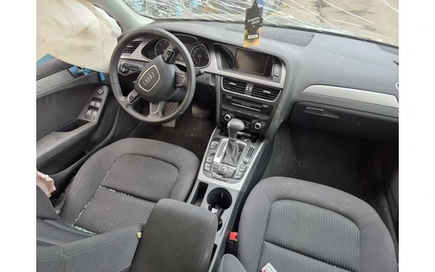 Audi A4 B8/8K (facelift) (2011 - 2016) - imagine 5