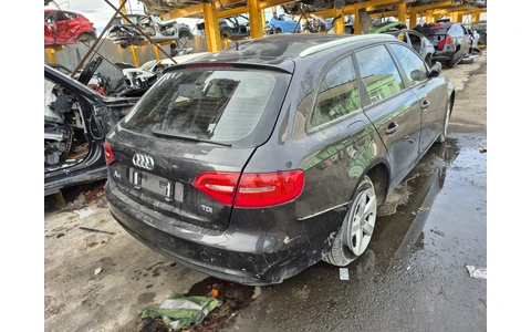 Audi A4 B8/8K (facelift) (2011 - 2016) - imagine 4