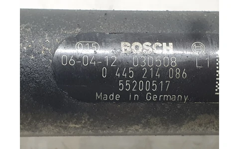 Rampa injectoare 0445214086 Opel Astra H (2004 - 2007) - imagine 4
