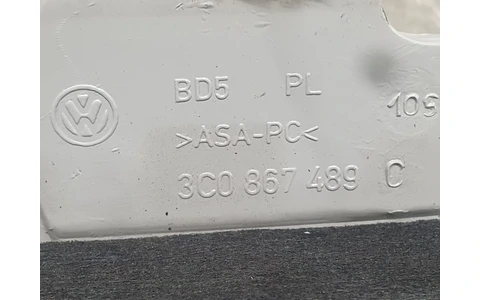 Plafoniera 3c0867489C Volkswagen Passat B6 (2005 - 2010) - imagine 2