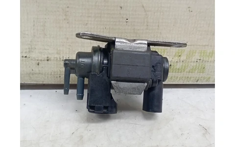 Electrovalva vacuum 059145245 Porsche Cayenne 958 (2010 - 2014) - imagine 2
